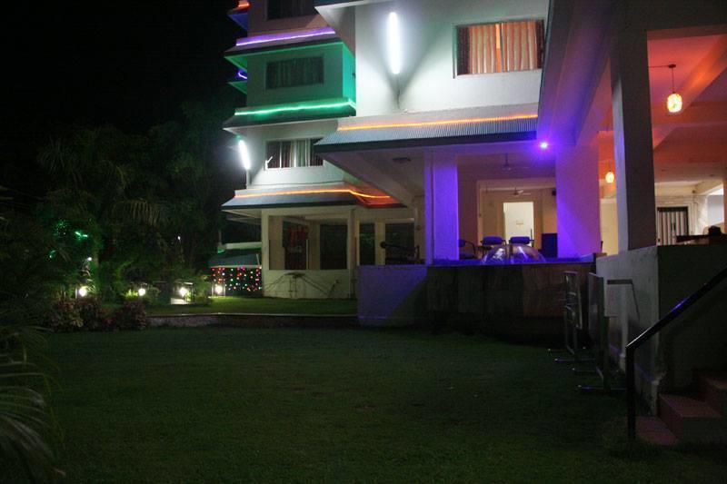 Sunrise Hill Resort Khandāla Exterior foto
