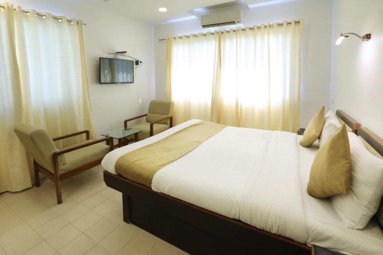 Sunrise Hill Resort Khandāla Exterior foto